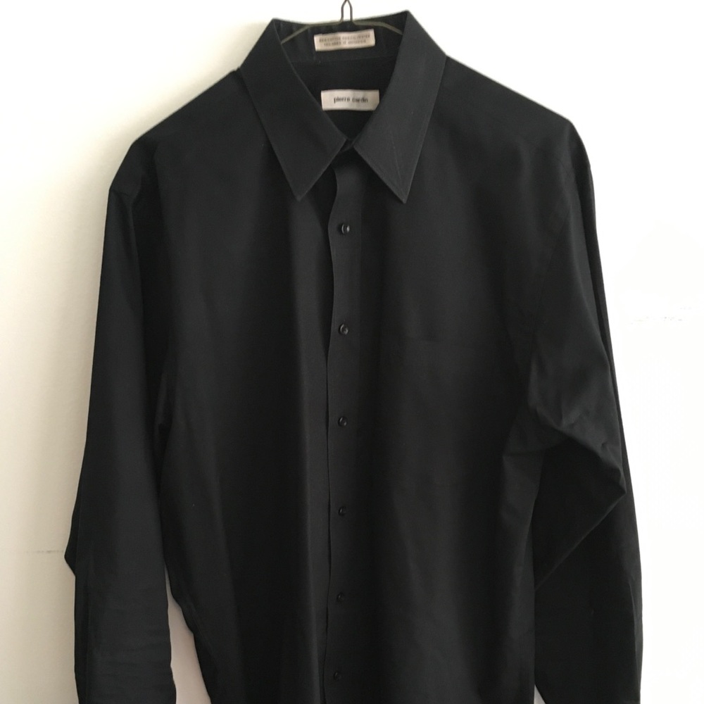 Medium black shirt